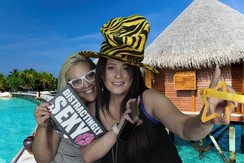 DHL South Regional Meeting | View more photos from the event at gallery.myphotoboothexperience.co.uk/u/MyPhotoBoothExperienceLtd/DHL-South-Regional-Meeting